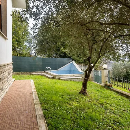 Pina First Floor 6 Guests Near Cinque Terre In Nature Balcony Valley View Shared Pool Hiking Trails Appartamento Camedone