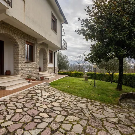 Appartamento Pina First Floor 6 Guests Near Cinque Terre In Nature Balcony Valley View Shared Pool Hiking Trails Camedone