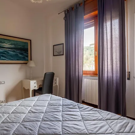 Pina First Floor 6 Guests Near Cinque Terre In Nature Balcony Valley View Shared Pool Hiking Trails