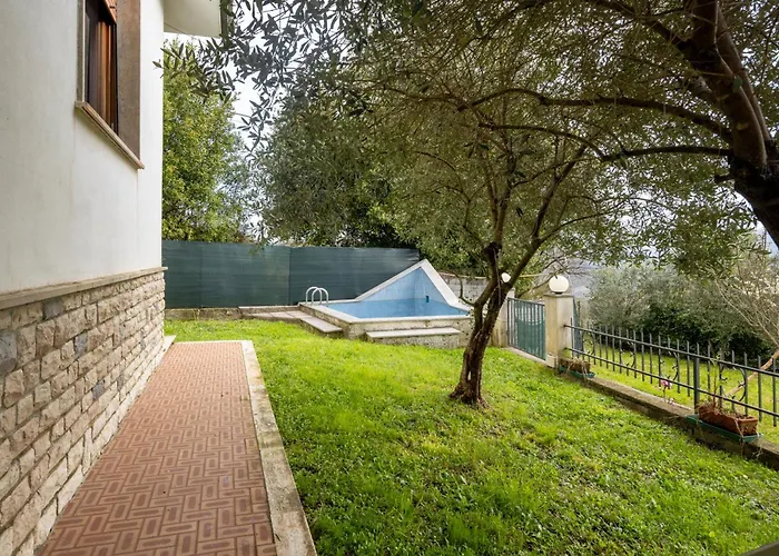 6 Guests Near Cinque Terre In Nature Balcony Valley View Shared Pool Hiking Trails Apartment Camedone